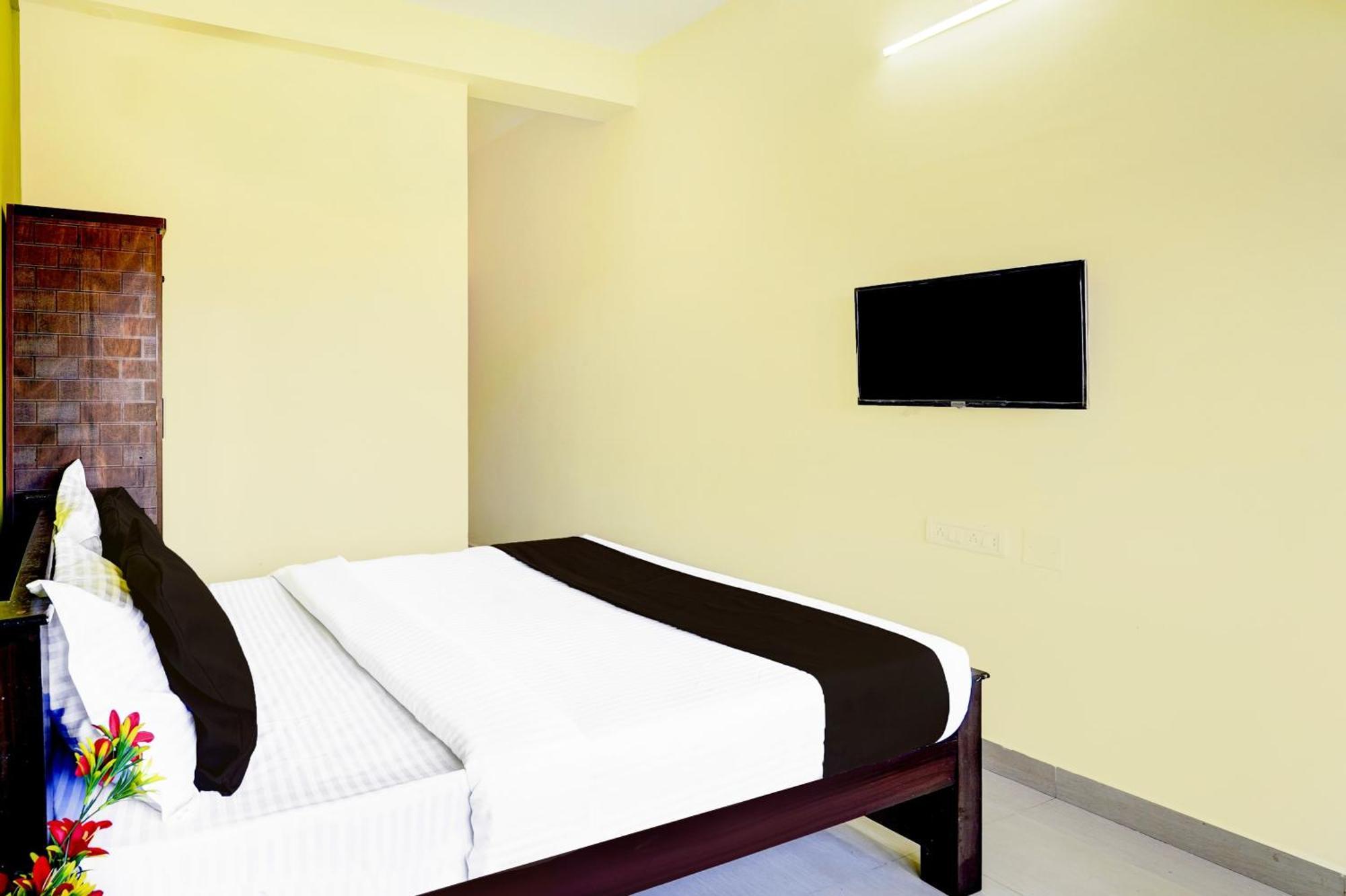 Super Collection O Nibav Beach View Chennai Exterior foto